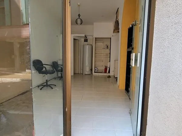 Vends local commercial