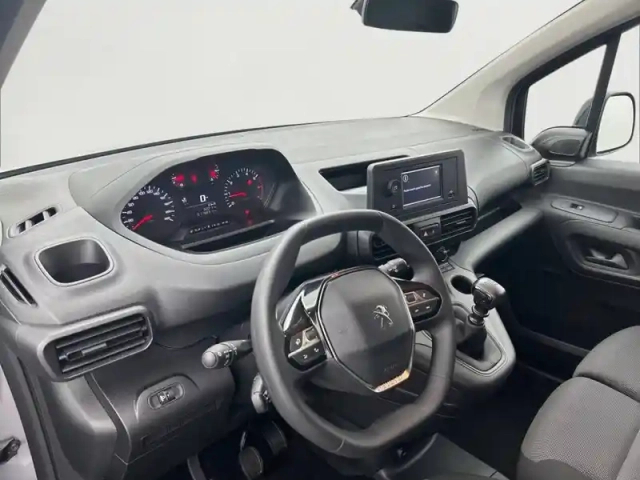 Peugeot Partner fourgon xl 950 kg bluehdi 100 s&amp;s bvm6 — photo 70