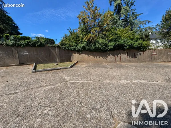 Parking/box 12 m² Nantes