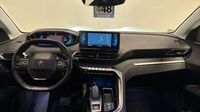 Peugeot 3008 HYBRID 225ch Allure Pack e-EAT8 — photo 11
