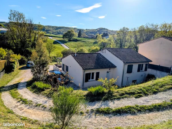 Maison 120 m2 T5 terrain 1500 m2
