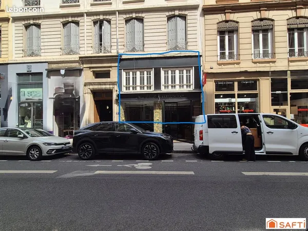 Local commercial 120 m² LYON 6E ARRONDISSEMENT