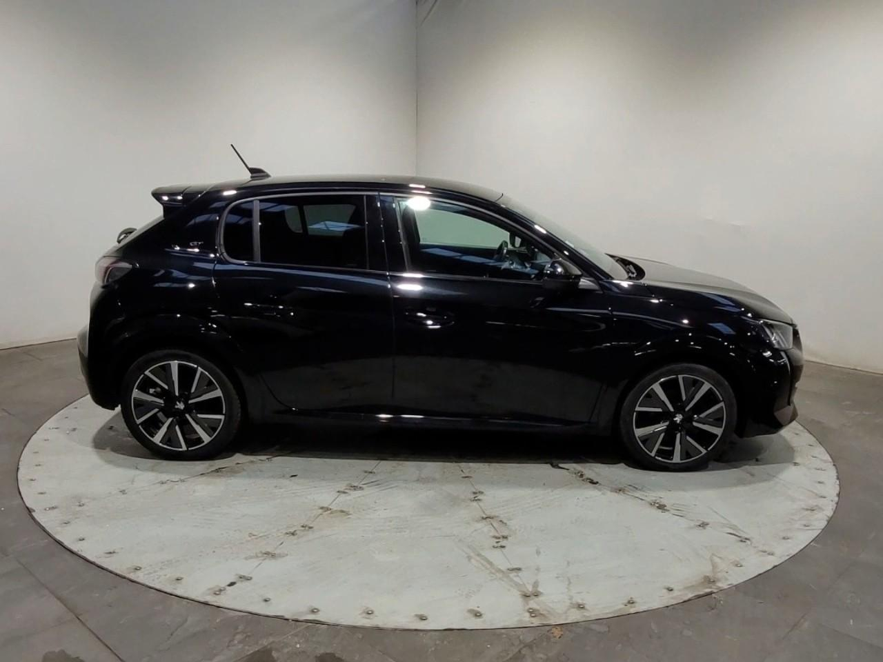 Peugeot 208 puretech 100 s&s eat8 gt — photo 6