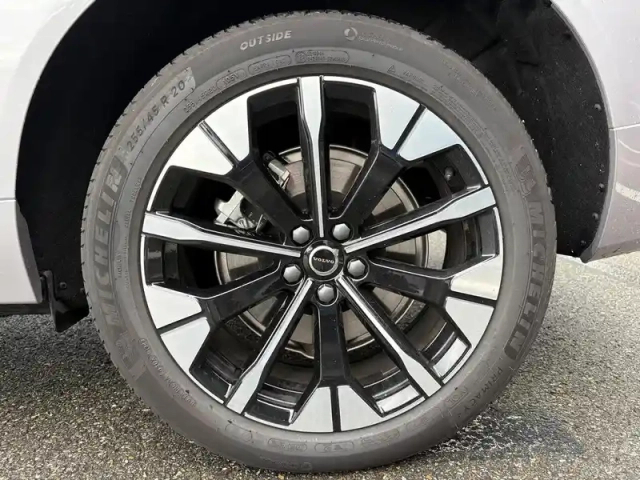 Volvo Xc60 t6 awd hybride rechargeable 253 ch+145 ch geartronic 8 — photo 6