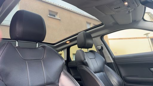 Land Rover Range Rover Evoque 2.0 TD4 150 4WD BVA9 - HSE – 2018 – 121252 km – Diesel – Boîte Automatique — photo 6