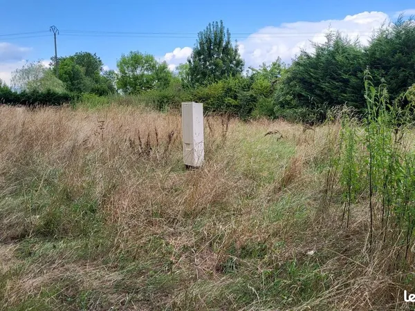 Terrain 1398 m² Vonnas