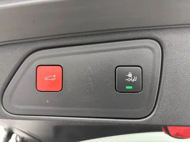 Peugeot 3008 puretech 130ch s&amp;s eat8 — photo 40
