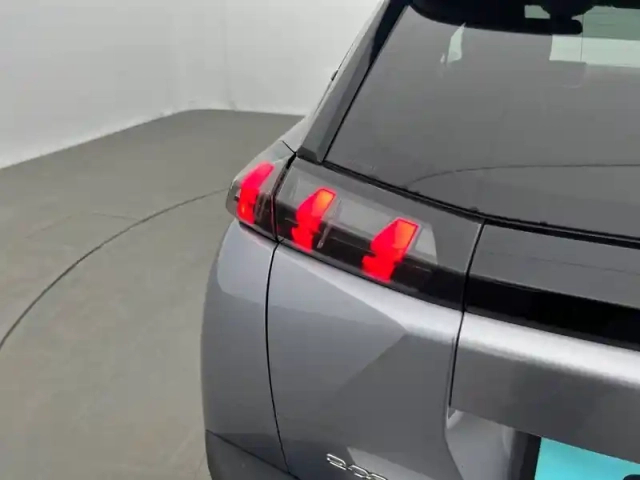 Peugeot 2008 bluehdi 130 s&amp;s eat8 — photo 65