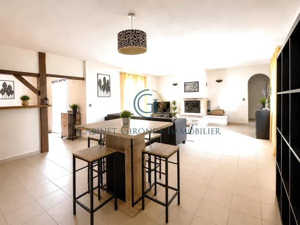 ARVEYRES MAISON 3 CHAMBRES BUREAU GARAGE TERRAIN CONSTRUCTIB