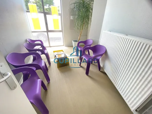 ROANNE BUREAUX 190m2 proche centre ville