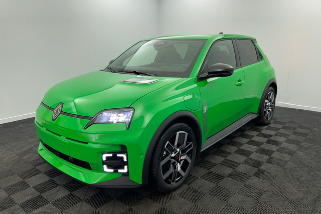 RENAULT Renault 5 E-Tech électrique 120 ch autonomie urbaine