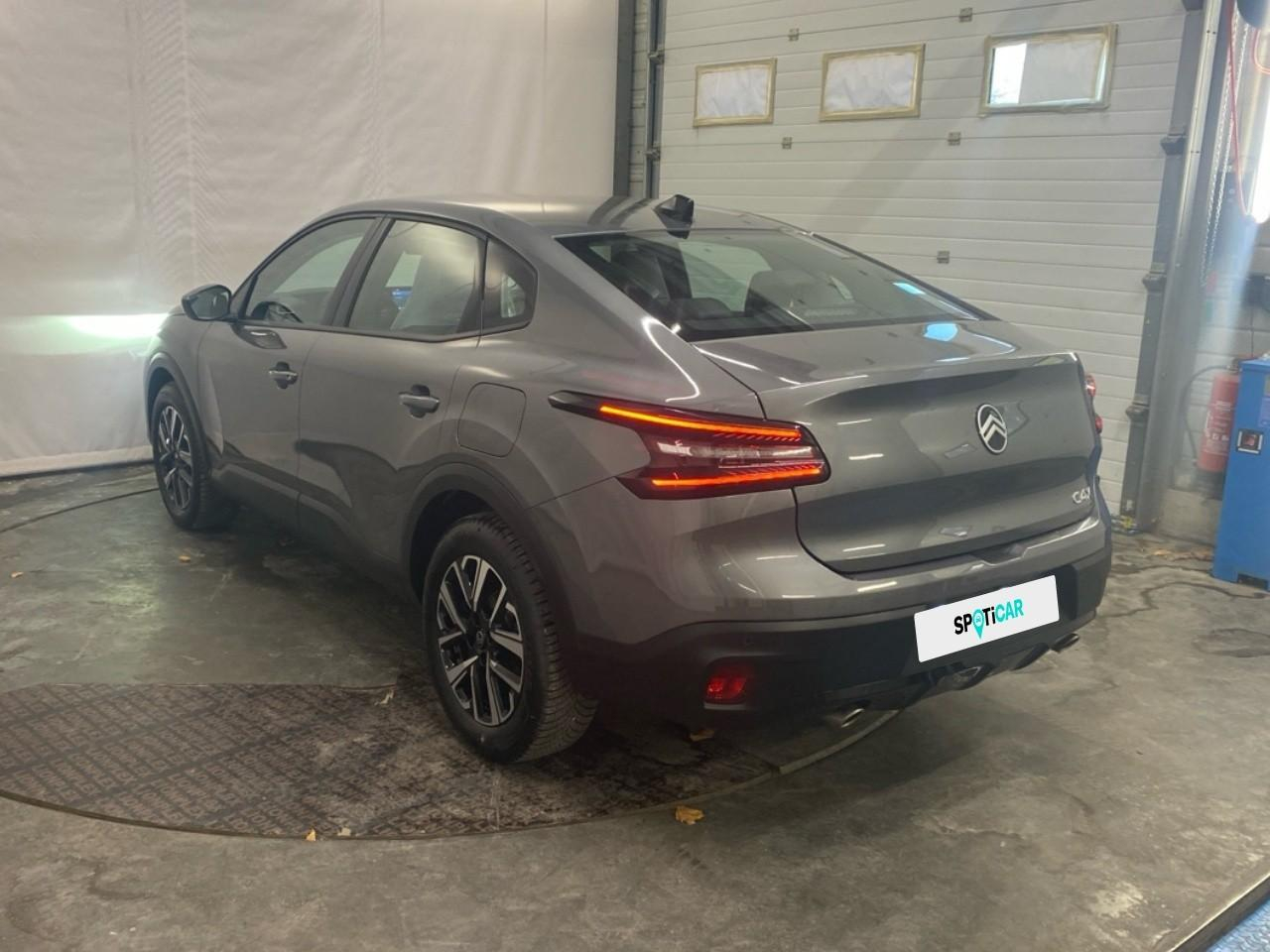 Citroën C4 X hybride 145 ch e-dcs6 plus — photo 3