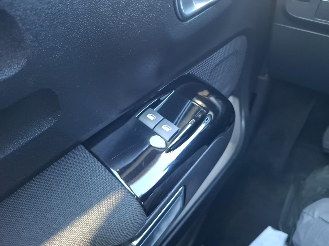 Citroën C3 1.2 puretech 83ch s&s shine — photo 19