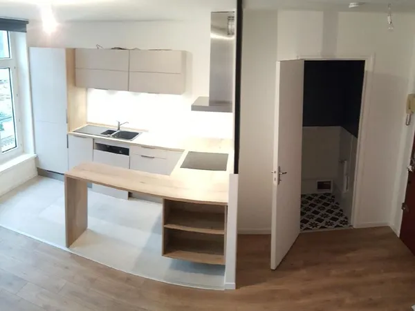 Appt T2 duplex hyper centre lille - lumineux et localisation au top
