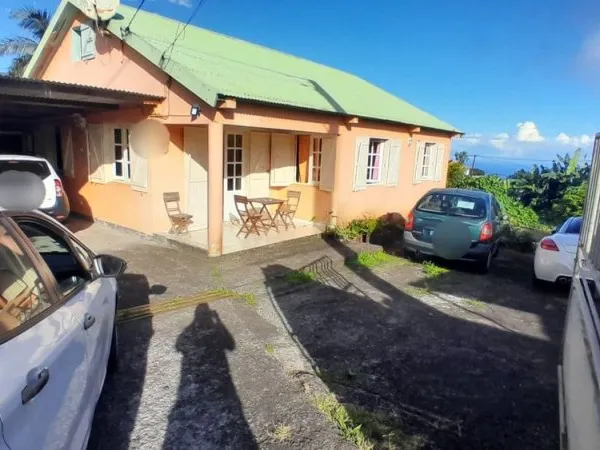 ORPI - MAISON F5 SUR TERRAIN 644M² A ST JOSEPH