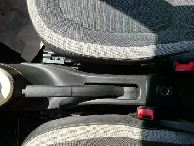 Renault Twingo iii achat intégral — photo 31