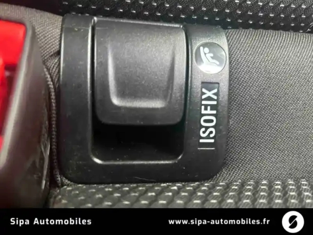 Opel Corsa 1.4 90 ch — photo 34