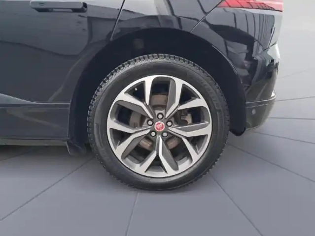 Jaguar I-Pace ev400 hse awd — photo 40