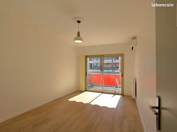 Salle de soins centre paramédical Cagnes sur Mer