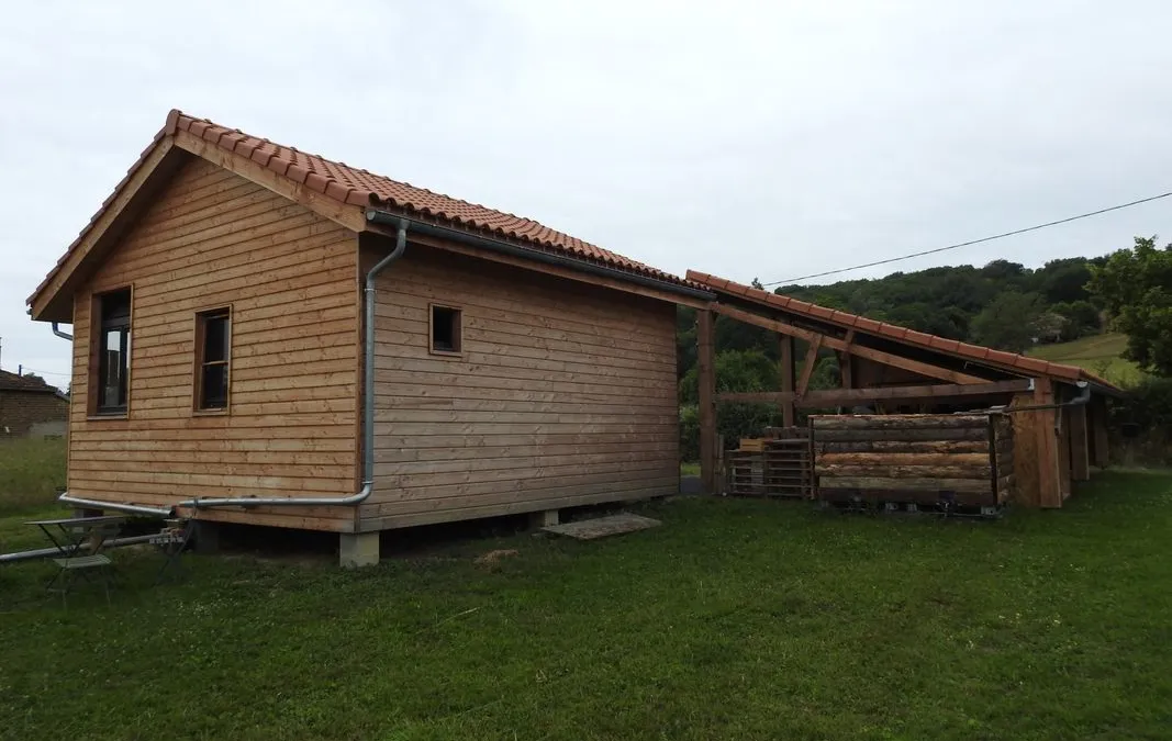 Photo 3