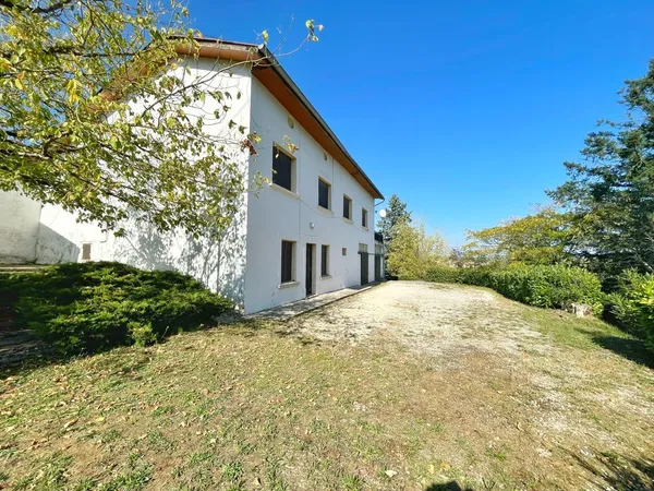 Maison de luxe 7 pièces 181 m²
