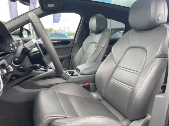 Porsche Cayenne coupé 3.0 v6 462ch e-hybrid — photo 8