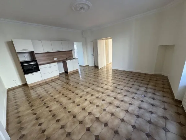 Appartement 3 pièces 81 m²