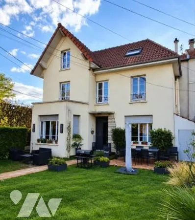 Maison 6 pièces 159 m²