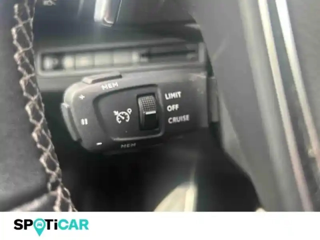Peugeot 3008 1.2 puretech 130ch s&amp;s roadtrip eat8 — photo 29