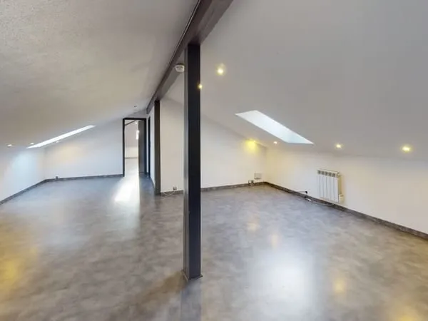 MULHOUSE : appartement F5 (99 m²) à louer