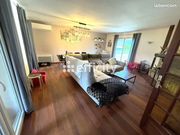 Maison 6 pièces 130 m²