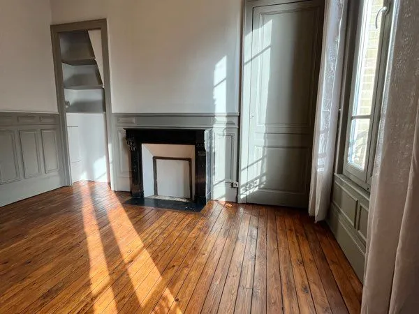 Appartement quartier place saint marc