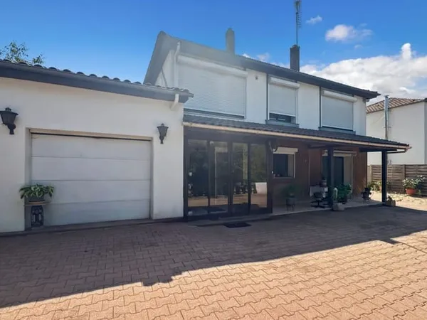 Maison 6 pièces 138 m²