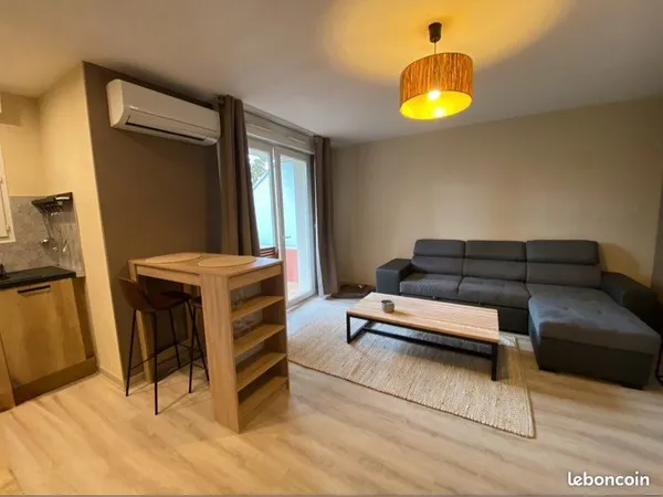 Appartement T2 meublé climatisé + parking