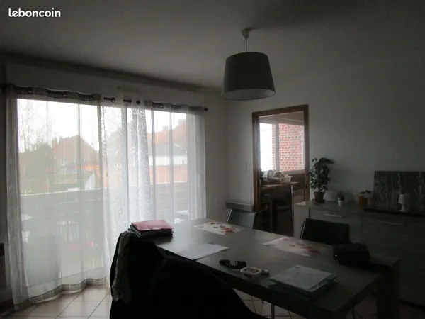 Appt t 3 balcon et parking