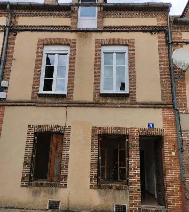 Photo 1