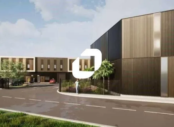 Local d'activité 2261 m²