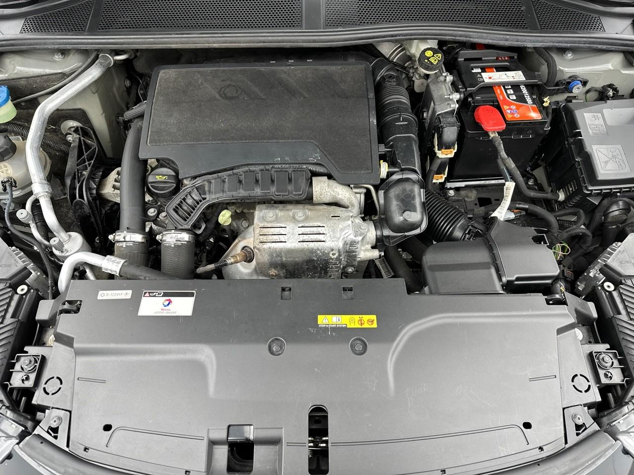 Ds Ds 4 puretech 130 eat8 performance line+ — photo 15