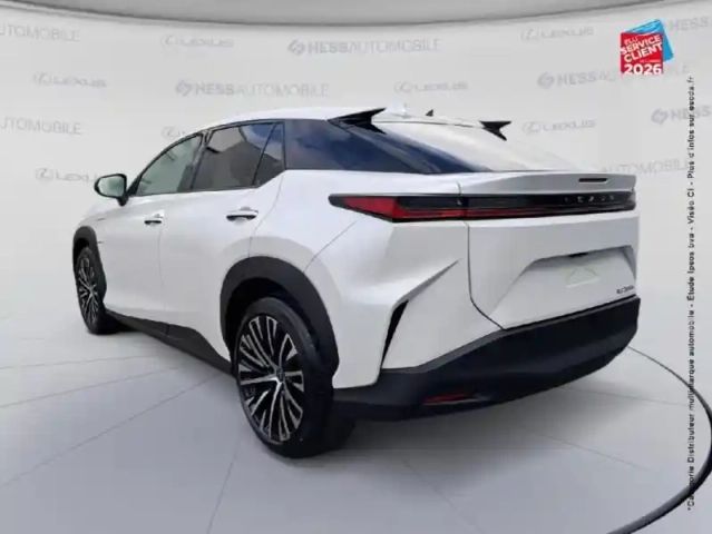 Lexus Rz 350e luxe mc26 — photo 8