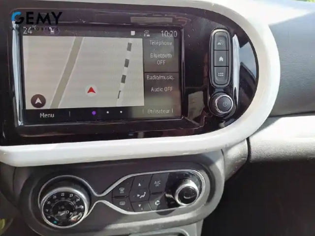 Renault Twingo iii achat intégral - 21 — photo 13