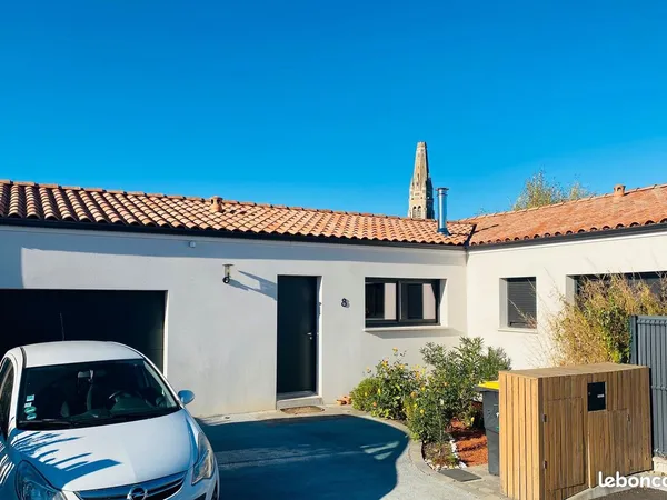 🏡 À vendre : Maison chaleureuse et lumineuse - À découvrir