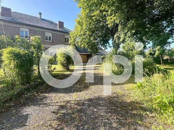 Maison 5 pièces 237 m²