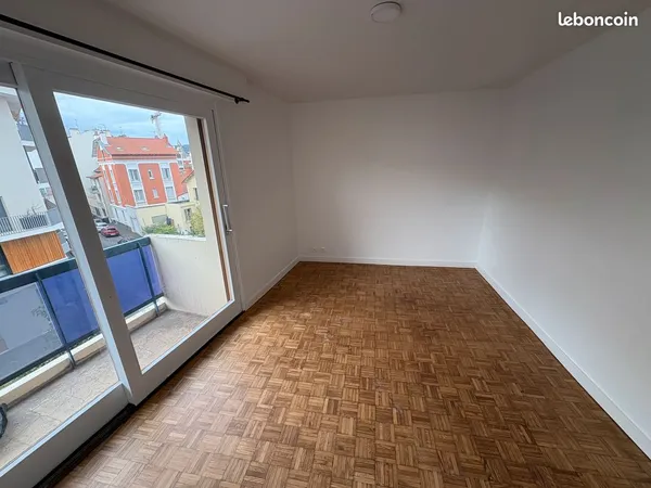 F2 42m² - Centre Ville / Coubertin proche Université
