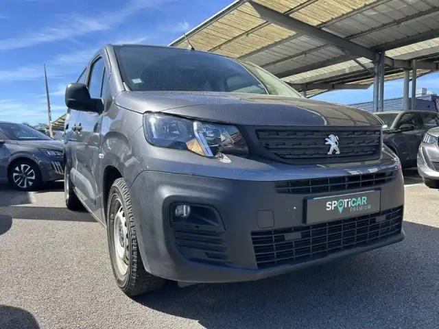Peugeot Partner e- fourgon xl 750 kg 136 ch batterie 50 kwh — photo 2