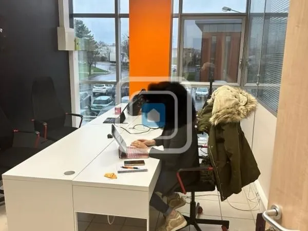 Bureaux 194 m²