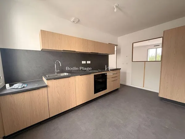 Maison de plain-pied 3 pièces 88 m²