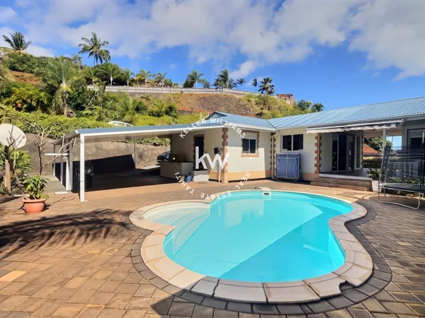 En Exclusivité Keller Williams : À LOUER MAison F4 Piscine MIR