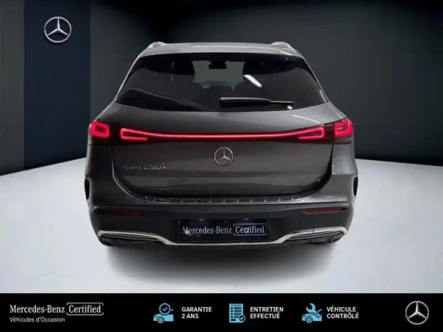 Mercedes Eqa 250+ amg line — photo 24