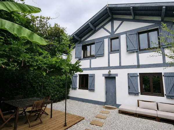 Maison 5 pièces 160 m²