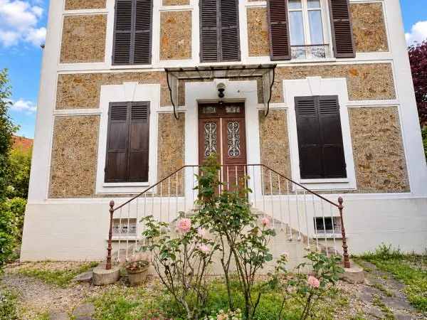 Immeuble 146 m²